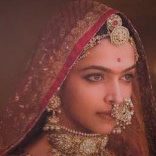 Ghoomar Song Lyrics