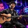 Gaya Kaam Se Song